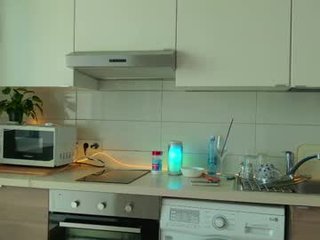 Webcam Belle - magiclovexo horny cam girl loves takes a cock deep in her pussy