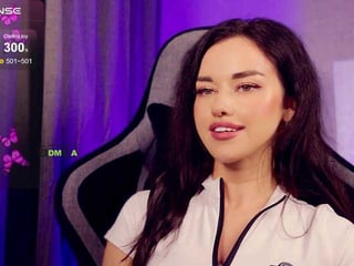 Webcam Belle - anna-na-sik brunette cam girl gets anal fuck of cute babe ass