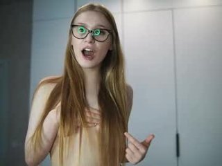 Webcam Belle - kristy_mysti cam girl showing big tits and big ass