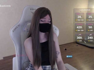 Webcam Belle - evo4kastorm brunette teen cam babe plays with her tight asshole