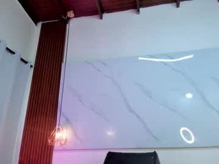 Webcam Belle - sara_zc cam girl showing big tits and big ass