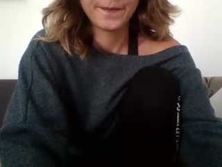 Webcam Belle - the_borderlands cumshow with beautiful webcam couple online