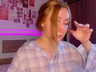 Webcam Belle - lunaxdolll big tits cam babe gets an amazing pussy massage