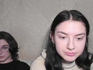 Webcam Belle - muuur_love cam girl gets her ass hard fucked by her partner