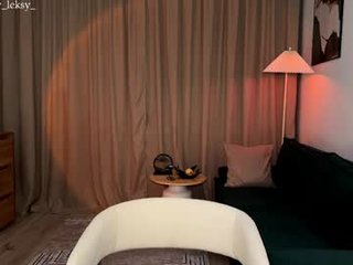 Webcam Belle - sexy_leksy cam girl gets her ass hard fucked by her partner