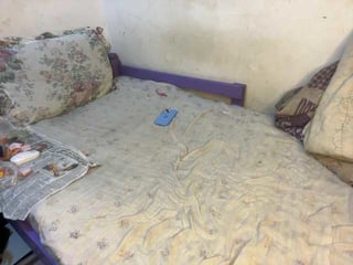 Webcam Belle - demaskedcouple brunette cam girl with hairy pussy in mesh stocking loves anal