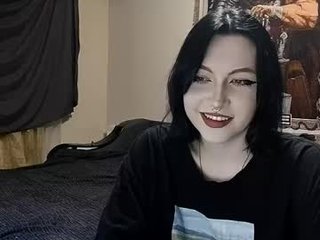 Webcam Belle - luckybastrad0677 teen cam babe playing hot games with dildos online