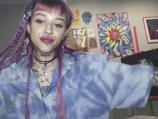 Webcam Belle - insunnity666 domina cam girl loves dirty live sex in the chatroom