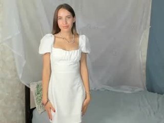 Webcam Belle - katy_shine naked teen cam babe loves kiss, licked slits and pink clits on a sex cam