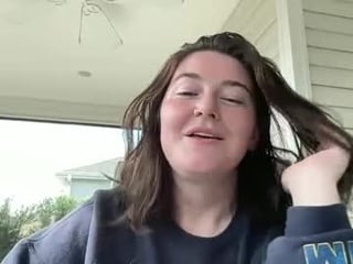 Webcam Belle - abbylovesxoxo white cam babe with big tits goes doggie style online