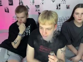 Webcam Belle - olivertasty cam girl with big ass presents hot live sex cum show