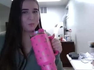 Webcam Belle - angilina007 cam babe with big tits in private live sex show