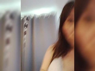 Webcam Belle - ixsaji russian cam girl fingers her hot shaved pussy online