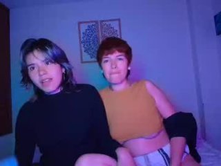 Webcam Belle - zafira_raven cam babe likes squirting after getting pleasure from masturbation