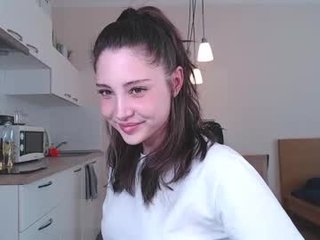 Webcam Belle - funnybunny3579 nude cam bitch enjoys hard live sex on camera