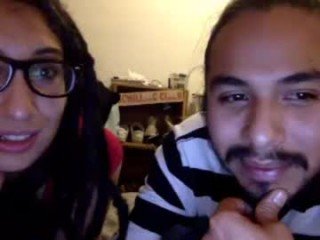 Webcam Belle - jaipurcuisine cam girl showing big tits and big ass