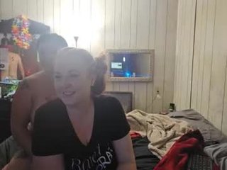 Webcam Belle - patricia_and_tommy redhead cam girl sucking and fucking on all fours