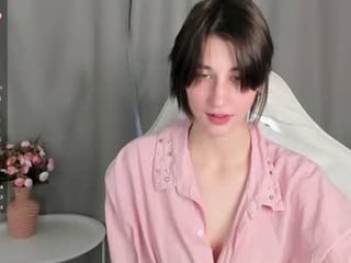 Webcam Belle - sweet_vanillopa cam girl showing big fake tits, fetish and rough sex