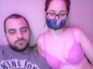 Webcam Belle - wildfunguy1 horny couple adores fucking online