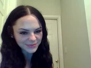 Webcam Belle - averythompsonnn teen cam babe wants to be fucked online as hard as possible