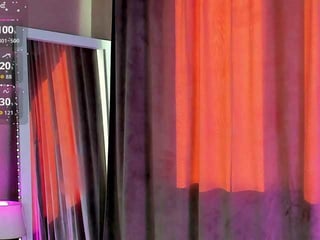 Webcam Belle - kristy-na cam girl loves her sweet pussy penetrated hard
