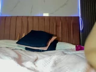 Webcam Belle - hanna_thornne adorable webcam girl sucks cock and fucks even anal
