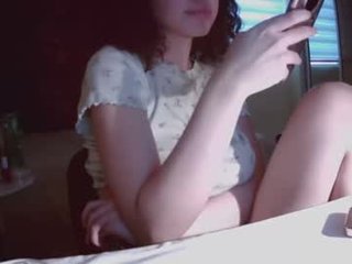 Webcam Belle - bubblybunnyyy nude cam bitch enjoys hard live sex on camera