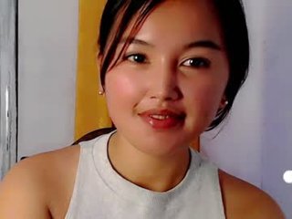 Webcam Belle - pinay_universe asian cam girl showing big tits