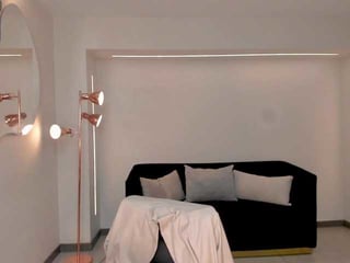 Webcam Belle - orianasilva spanish cam babe accepts hot cum inside her pussy