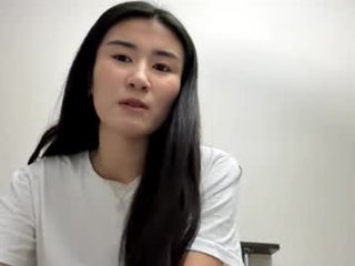 Webcam Belle - elissakoebel nude cam bitch enjoys hard live sex on camera