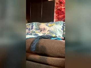 Webcam Belle - comeboyandcum cam slut loves fucking her boyfriend online