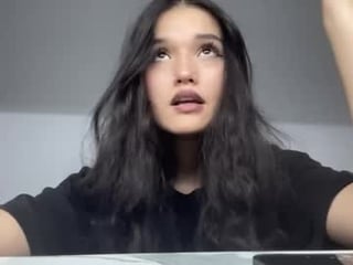 Webcam Belle - fredamedora teen cam babe wants to be fucked online as hard as possible