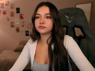 Webcam Belle - vexorin big tits cam babe gets an amazing pussy massage