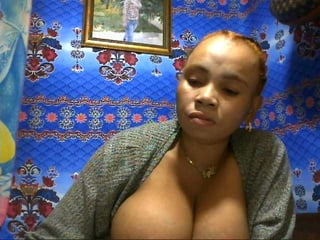 Webcam Belle - amanah ebony cam girl offers me her ass online