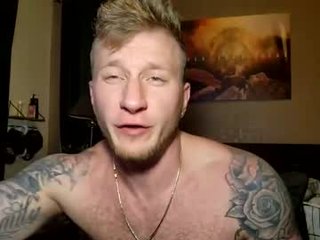 Webcam Belle - forplaykj horny couple adores fucking online