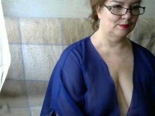 Webcam Belle - lori2017 cam mature with hairy pussy enjoys hot live sex on camera