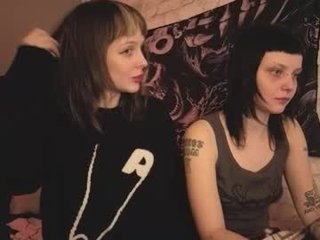 Webcam Belle - twins_terror webcam couple wants try domination live sex
