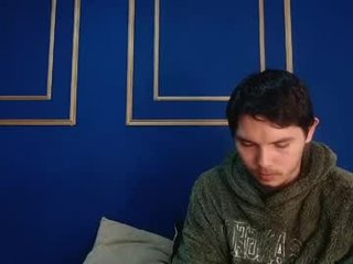 Webcam Belle - fantasyandsdreams cam babe with big tits loves live foot fetish