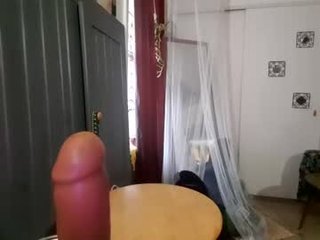 Webcam Belle - caribeancreme african cam girl gives her ass for some hardcore bondage and rough anal