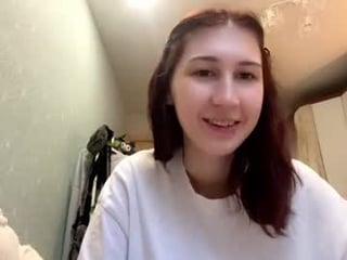 Webcam Belle - saranewmon teen cam babe wants to be fucked online as hard as possible