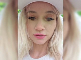 Webcam Belle - alinaloves blonde cam girl gets her ass stuffed with huge dick