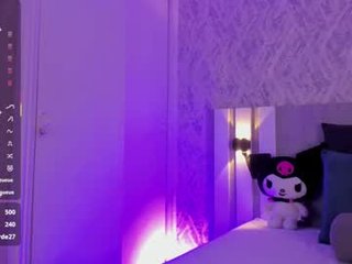 Webcam Belle - krystal_foxx cam babe with small tits wants dirty live sex