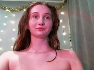 Webcam Belle - yourcreamyister cam girl with hairy pussy