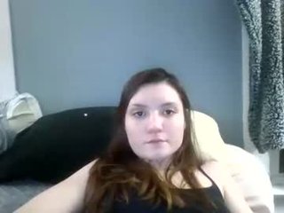 Webcam Belle - squirtlenstaminastallion this juicy cam babe with hot ass learns how to squirt online