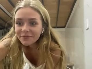 Webcam Belle - rudygartenmayer teen cam babe wants to be fucked online as hard as possible