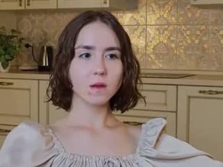 Webcam Belle - huidanish teen cam babe wants to be fucked online as hard as possible