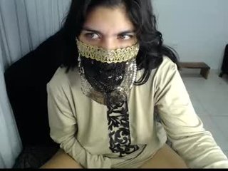 Webcam Belle - aniisaalii pregnant cam girl enjoys hot self-masturbation online