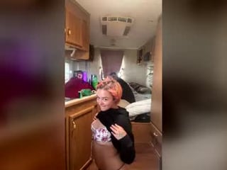 Webcam Belle - roxxysky cam girl in beautiful lingerie girl shows off her pussy on camera