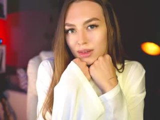 Webcam Belle - ashleyoffice cam girl gets her ass hard fucked by her partner