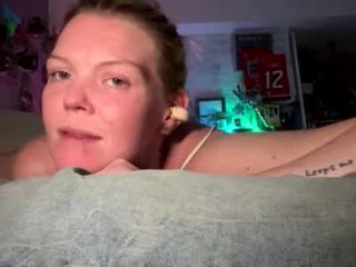 Webcam Belle - dickeddownsouth milf live sex online